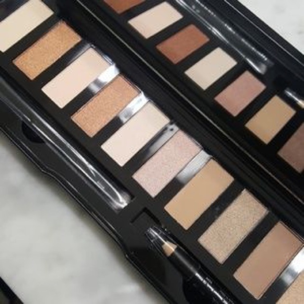 Me Makeover Essentials Classic-10 Sunlit Breeze